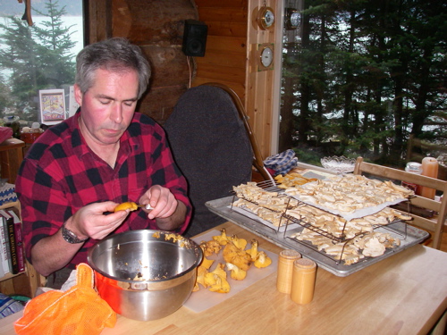 cleaning chanterelles