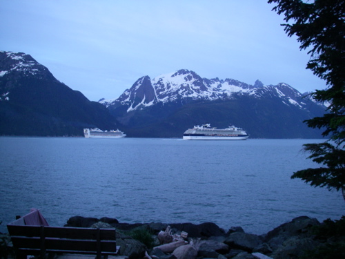 cruise ships in Lynn Canal